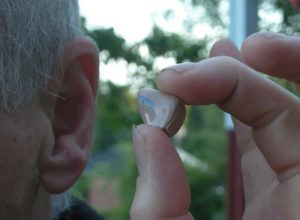 Choosing a hearing aid